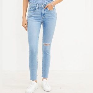 LOFT The Skinny Mid Rise Jeans